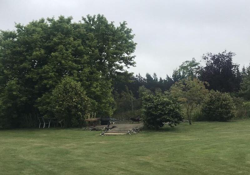 فندق Newlands Bed And Breakfast