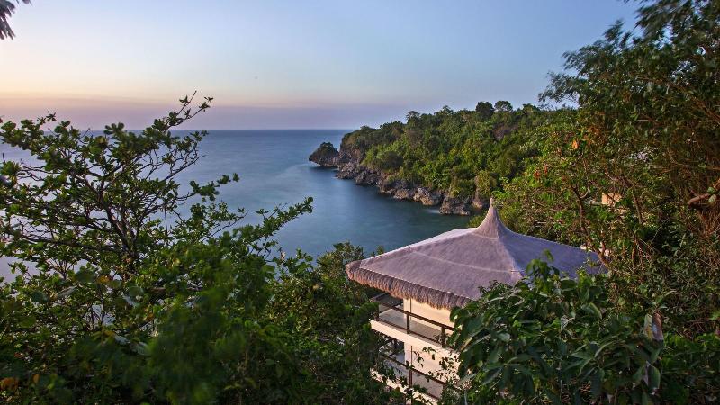 Hotel Ocean S Edge Resort