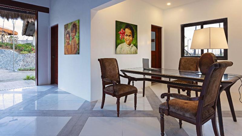 Hotel Ocean S Edge Resort