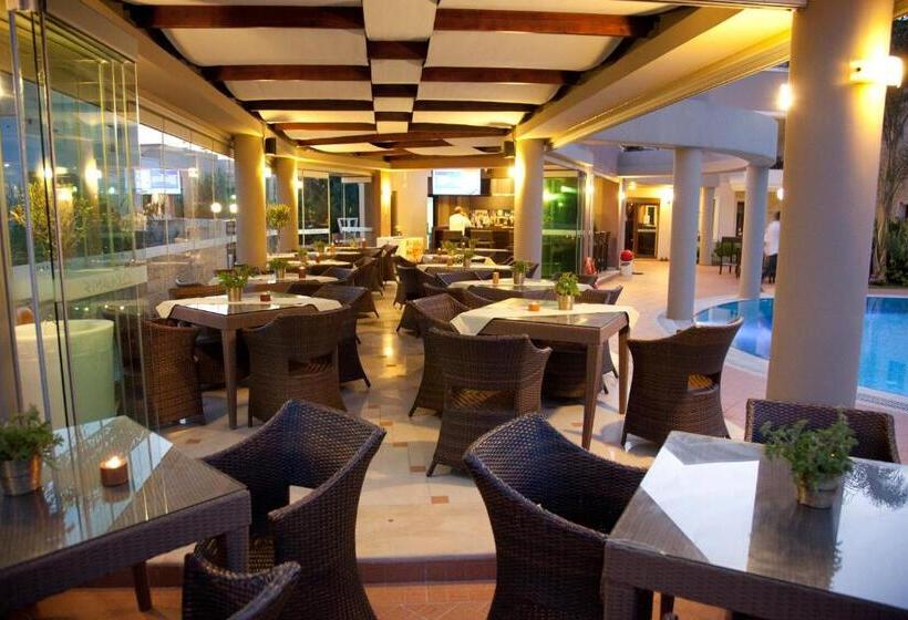 호텔 Okeanis Golden Resort