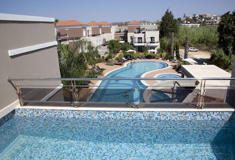 호텔 Okeanis Golden Resort