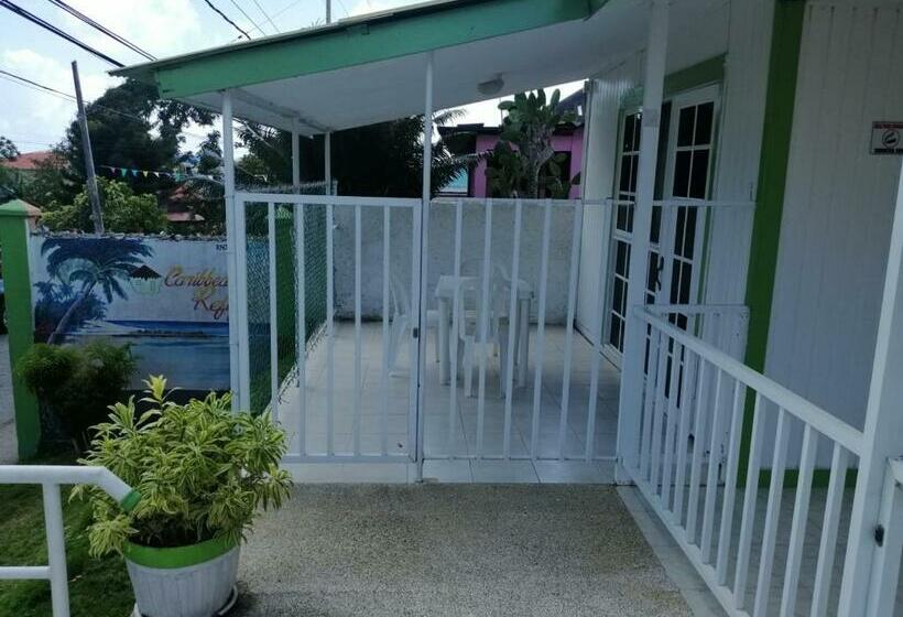 هتل Posada Caribbean Refuge