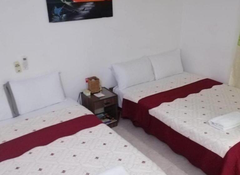 هتل Posada Caribbean Refuge