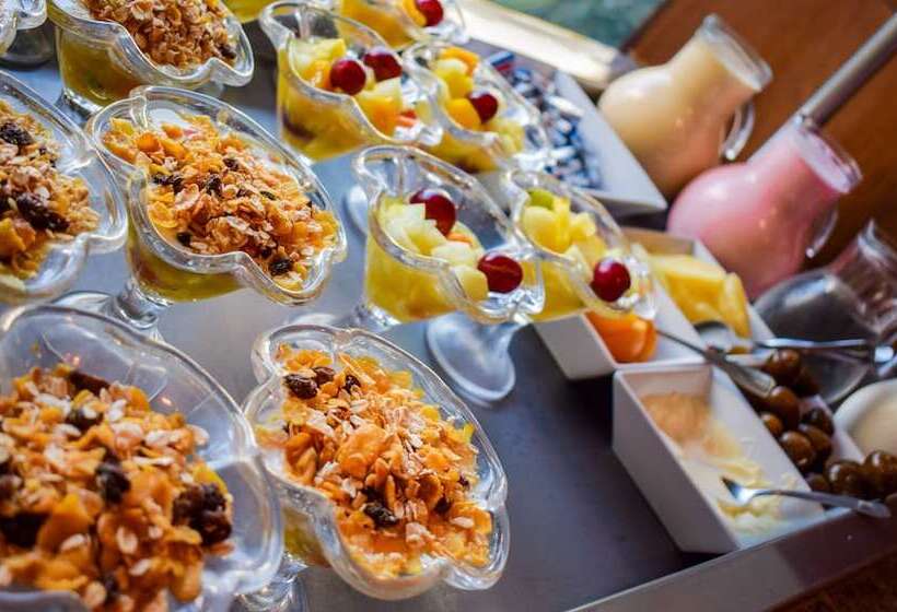 호텔 Rivera Casino & Resort