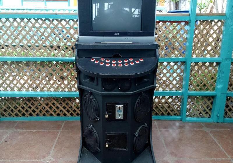 هتل Smallfrys Beach Resort