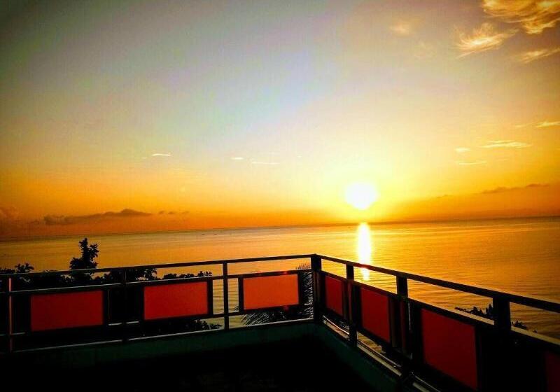 هتل Smallfrys Beach Resort