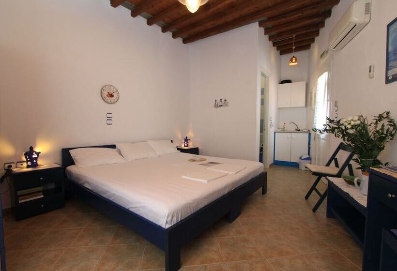 בית מלון כפרי Smaragda Rooms & Studios