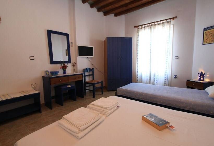 בית מלון כפרי Smaragda Rooms & Studios