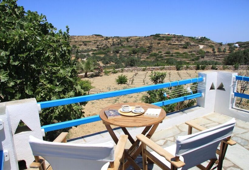 בית מלון כפרי Smaragda Rooms & Studios