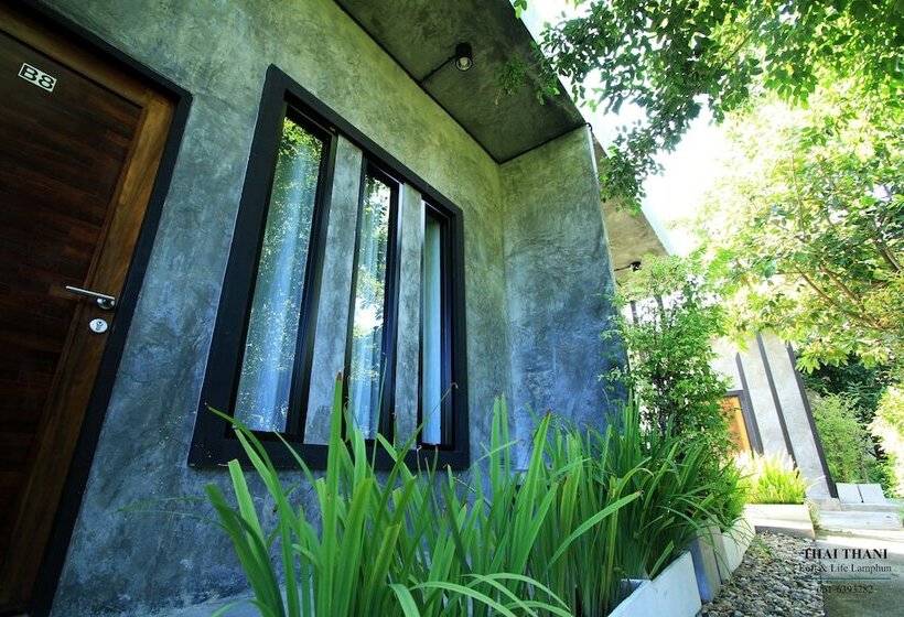 호텔 Thai Thani Loft & Life Lamphun