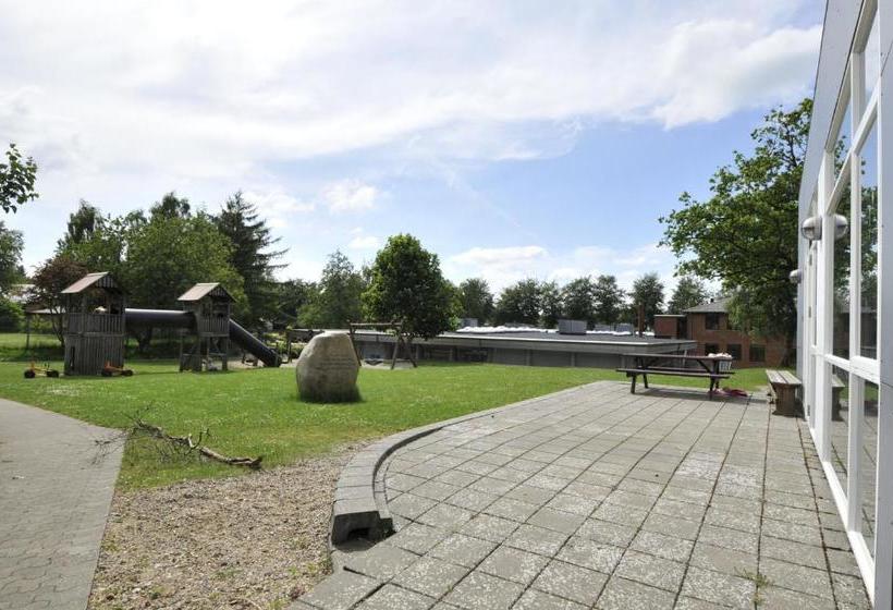 בית מלון כפרי Thyregod Kursuscenter