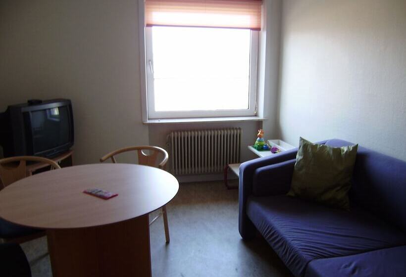 בית מלון כפרי Thyregod Kursuscenter