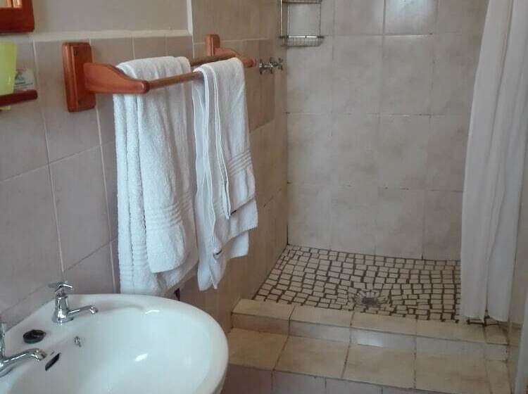 בית מלון כפרי Umzimvubu Retreat Guest House