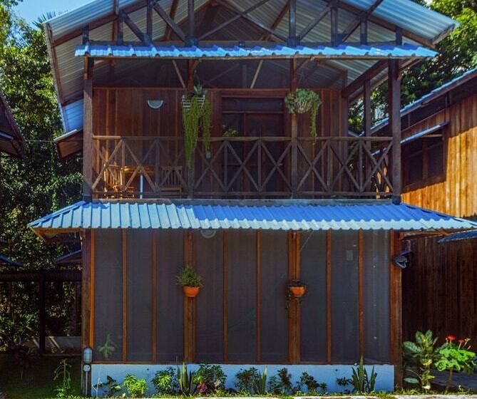 בית מלון כפרי Utuane