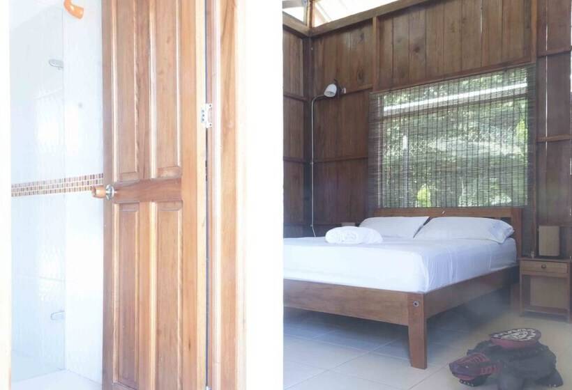 בית מלון כפרי Utuane