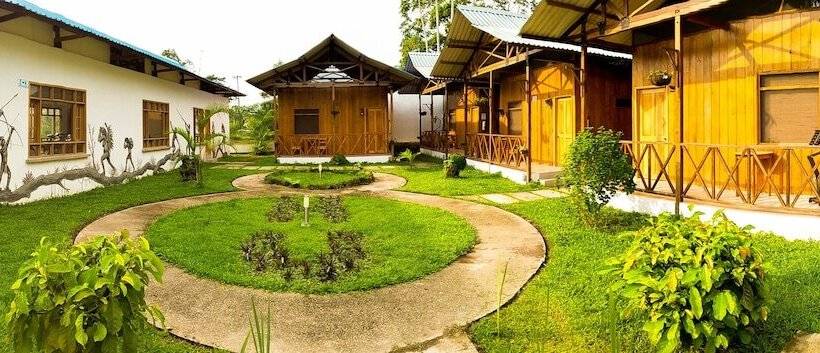 בית מלון כפרי Utuane