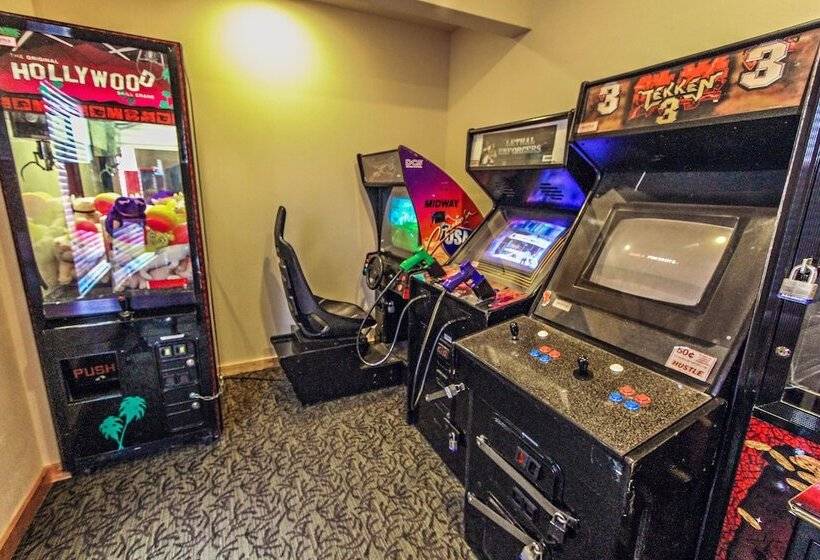 בית מלון כפרי Wolf Creek Village