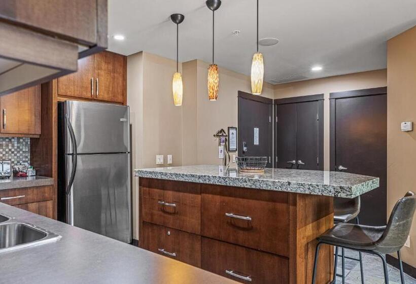 Heavenly Mountain Condo Hosted By Fenwick Vacation Rentals