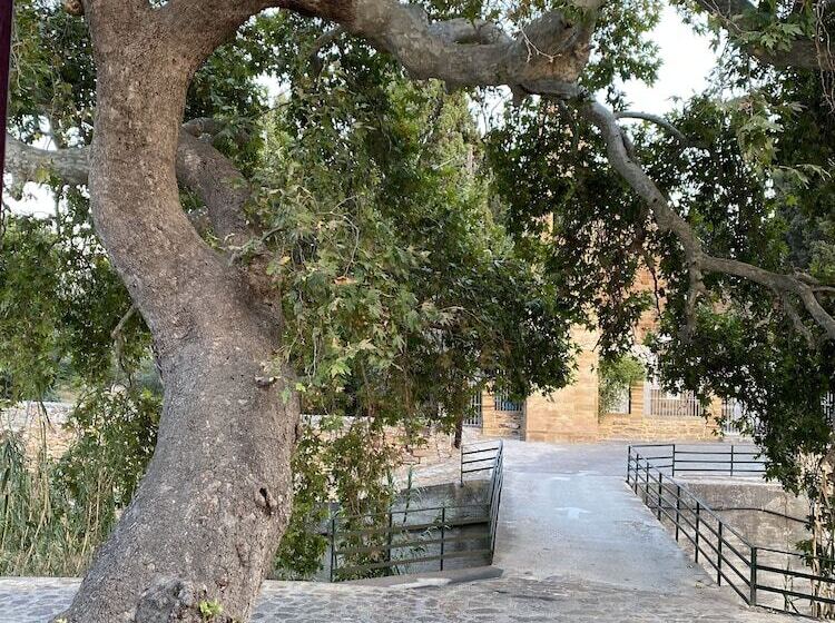 펜션 Archontiko Riziko