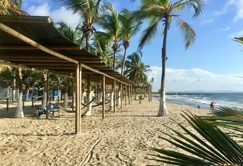 پانسیون Cabañas La Fragata