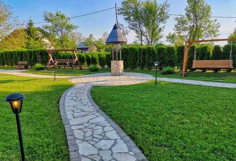 膳宿费 Etno Garden Exclusive Rooms