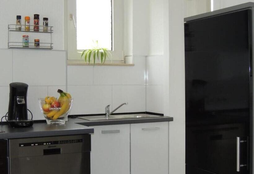 펜션 Gästehaus Holiday