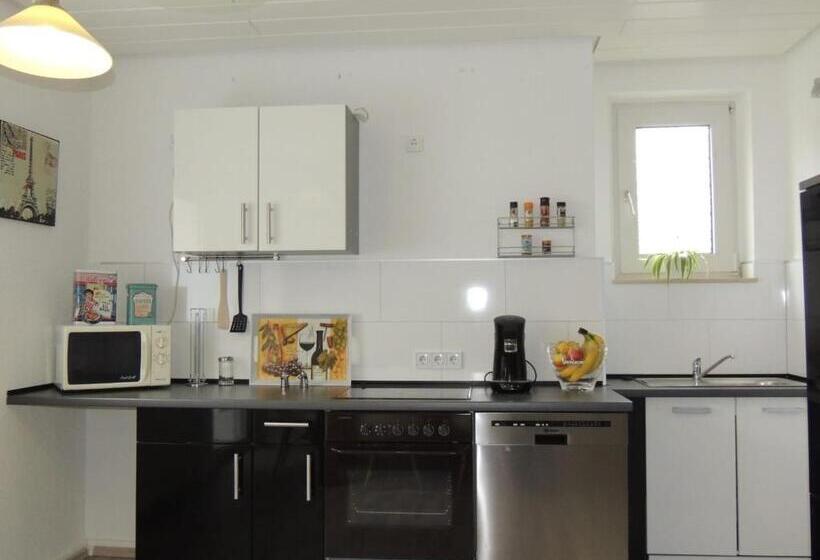 펜션 Gästehaus Holiday