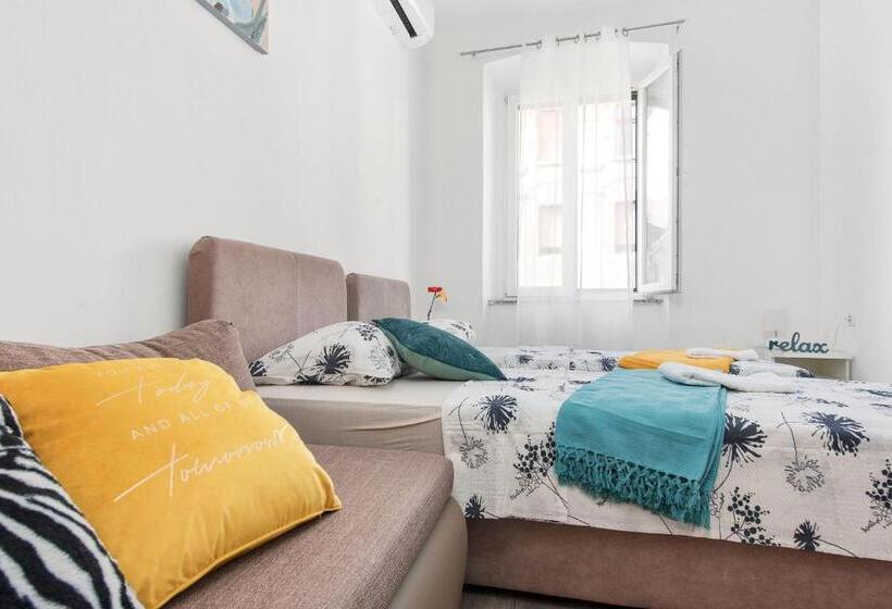 펜션 Little Flower In City Center