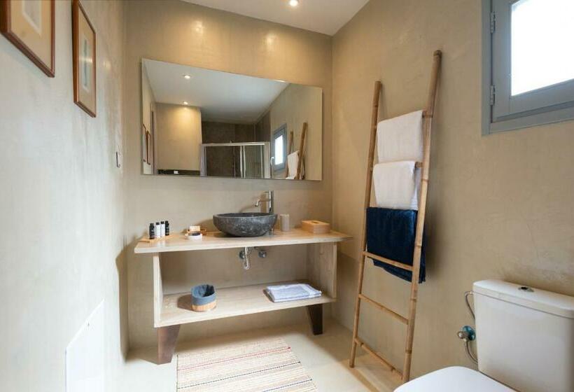 פנסיון Pylosea Luxury Lodge