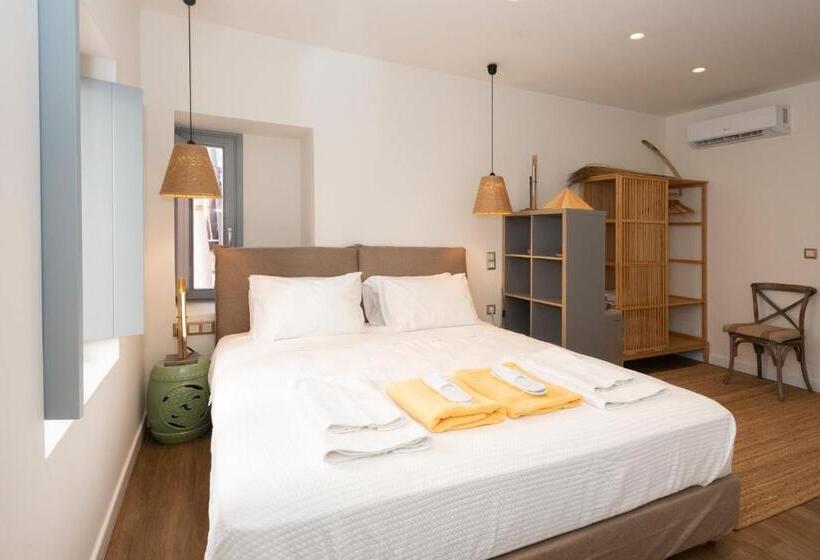 פנסיון Pylosea Luxury Lodge