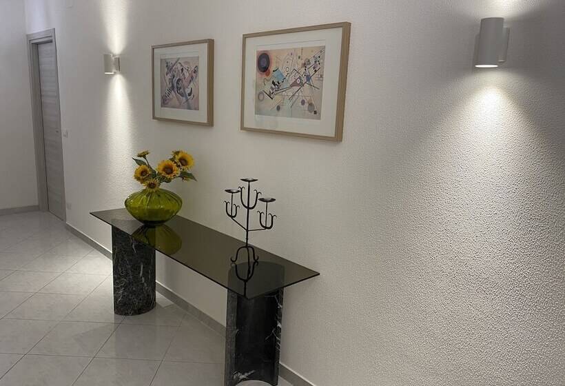 Пансион Villa Leucatia