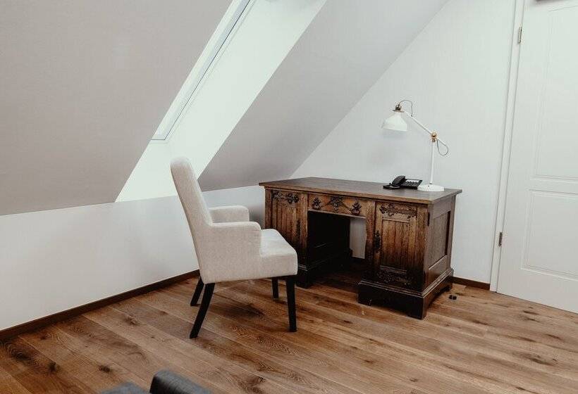 호스텔 Schierlinger Bräustüberl