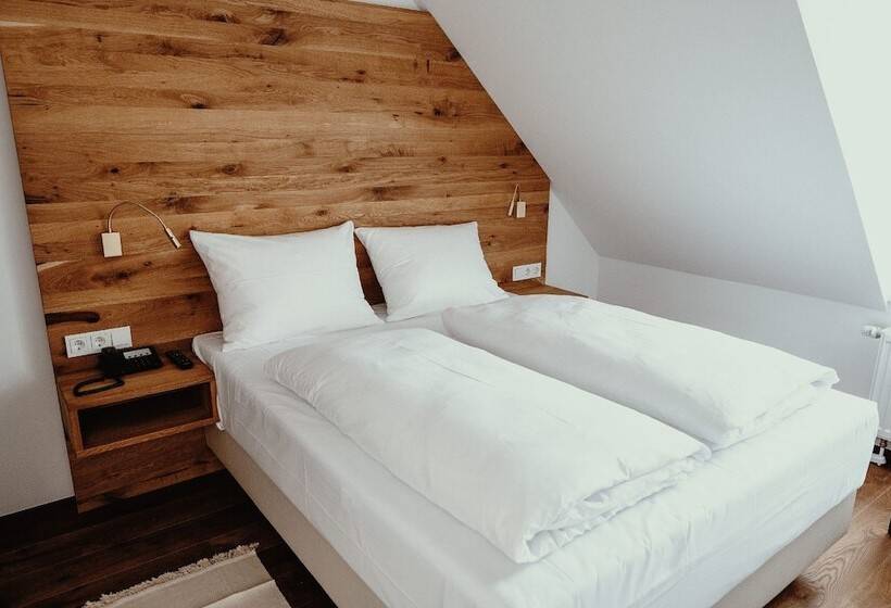 호스텔 Schierlinger Bräustüberl