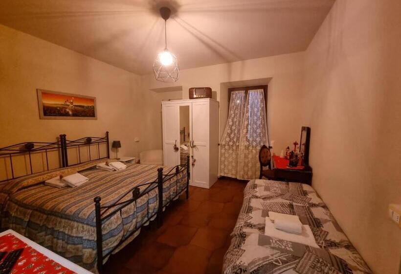 تختخواب و صبحانه A Collodi Io & Mamma