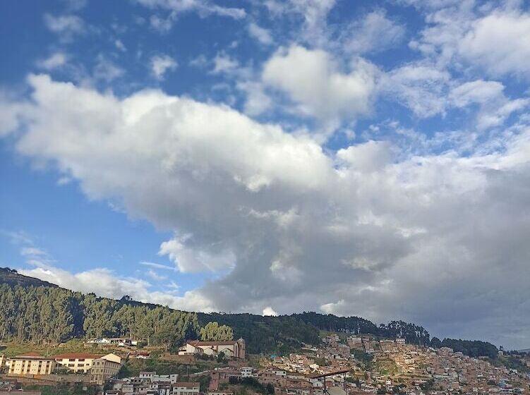 تختخواب و صبحانه Peru Inn Hostel