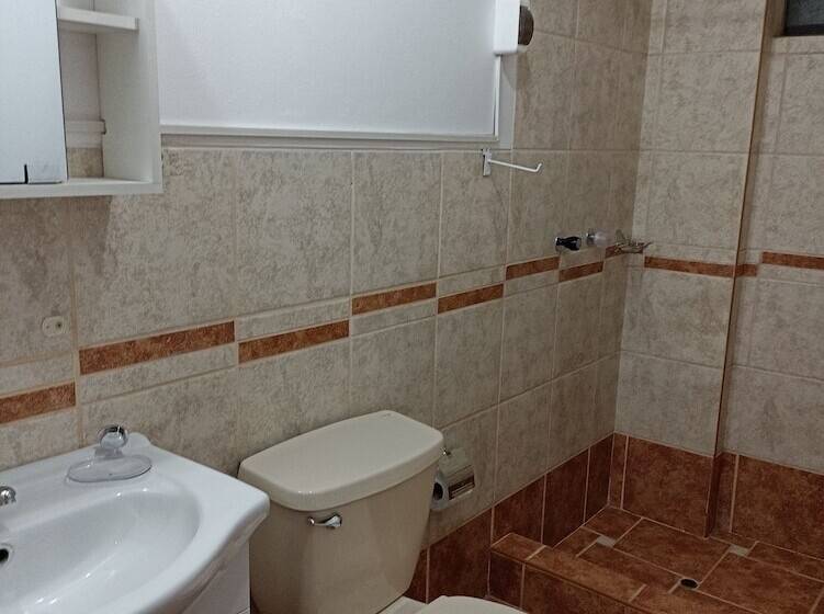 تختخواب و صبحانه Peru Inn Hostel