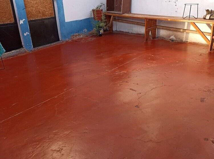 تختخواب و صبحانه Peru Inn Hostel