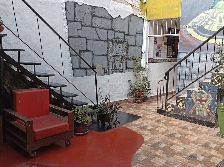 تختخواب و صبحانه Peru Inn Hostel