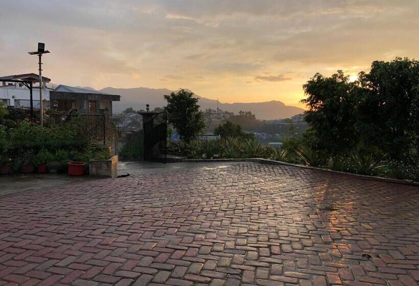 ベッドアンドブレックファースト Akim Homestay