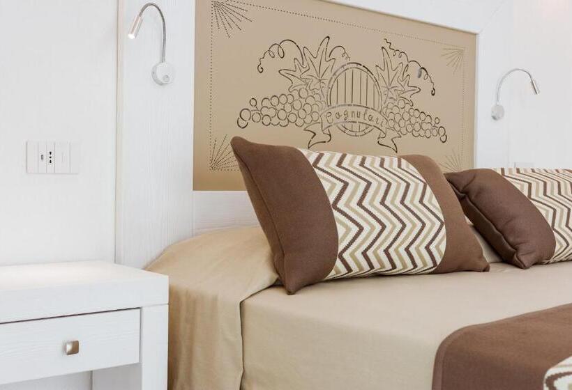 تختخواب و صبحانه La Vinia Bed&wine Experience   Adults Only