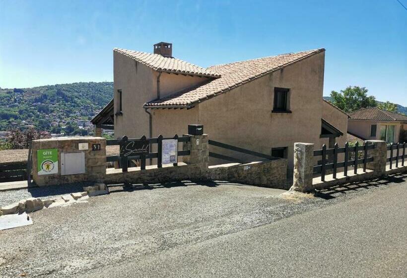 ベッドアンドブレックファースト Le Sénéchal