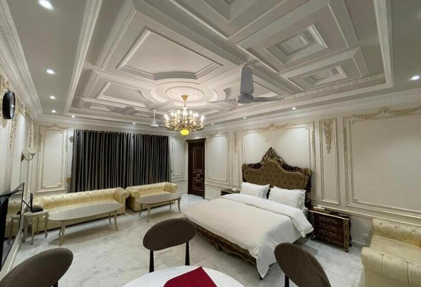 هتل Arish Luxury Suites