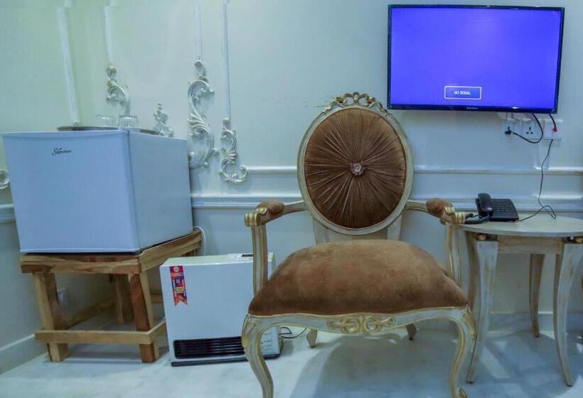 هتل Arish Luxury Suites