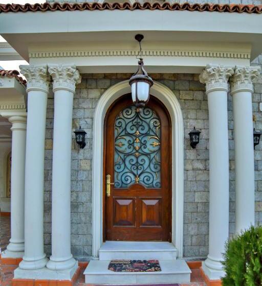 هتل Arish Luxury Suites