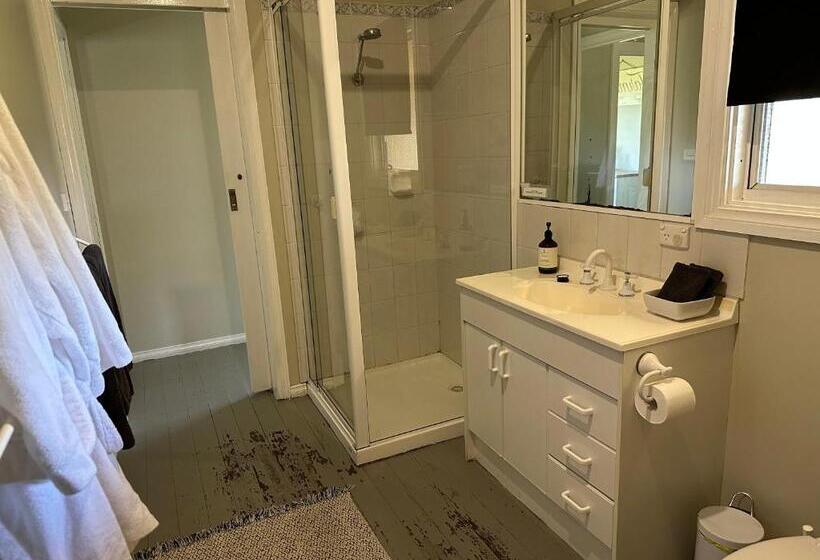 בית מלון כפרי Bush Retreat Farm Stay 2 Br Guest Suite