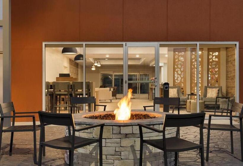 هتل Candlewood Suites Lexington Medical District, An Ihg