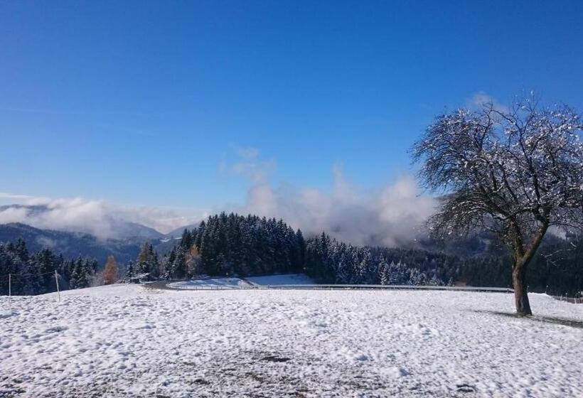 هتل Turistična Kmetija Ramšak