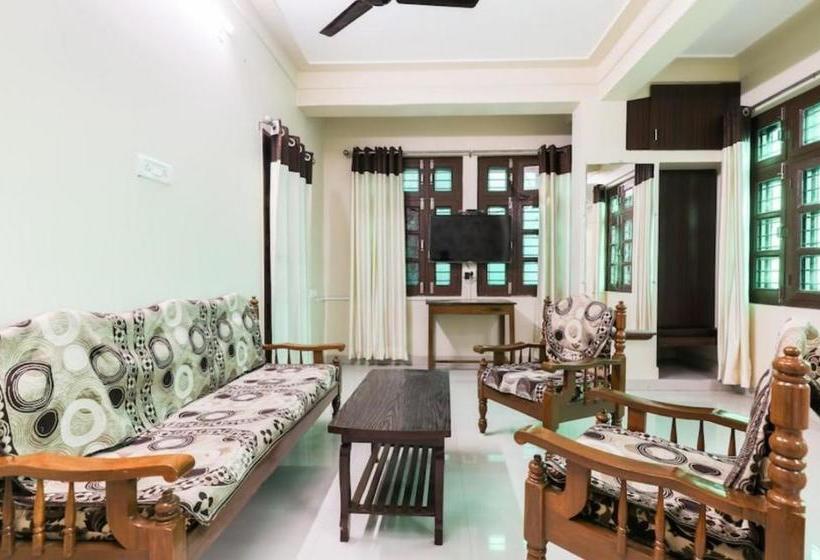 בית מלון כפרי Girnar