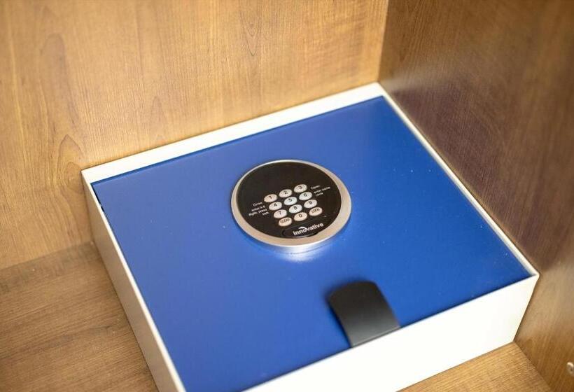 فندق Holiday Inn Express & Suites   San Jose Silicon Valley, An Ihg