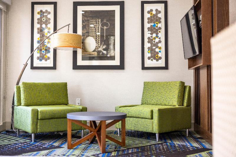 فندق Holiday Inn Express & Suites   San Jose Silicon Valley, An Ihg